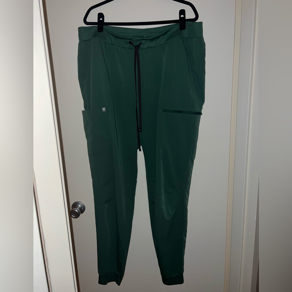 Fabletics Scrub Jogger